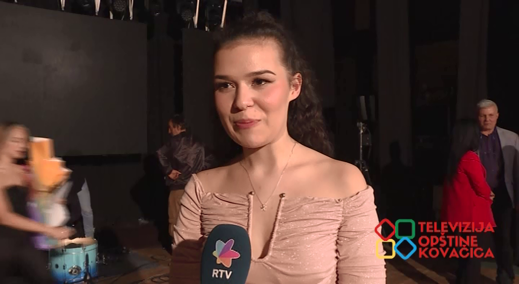 Când prietenia devine muzică: Vanesa Creţu a câştigat Premiul I cu piesa semnată de Dominique Simionescu!