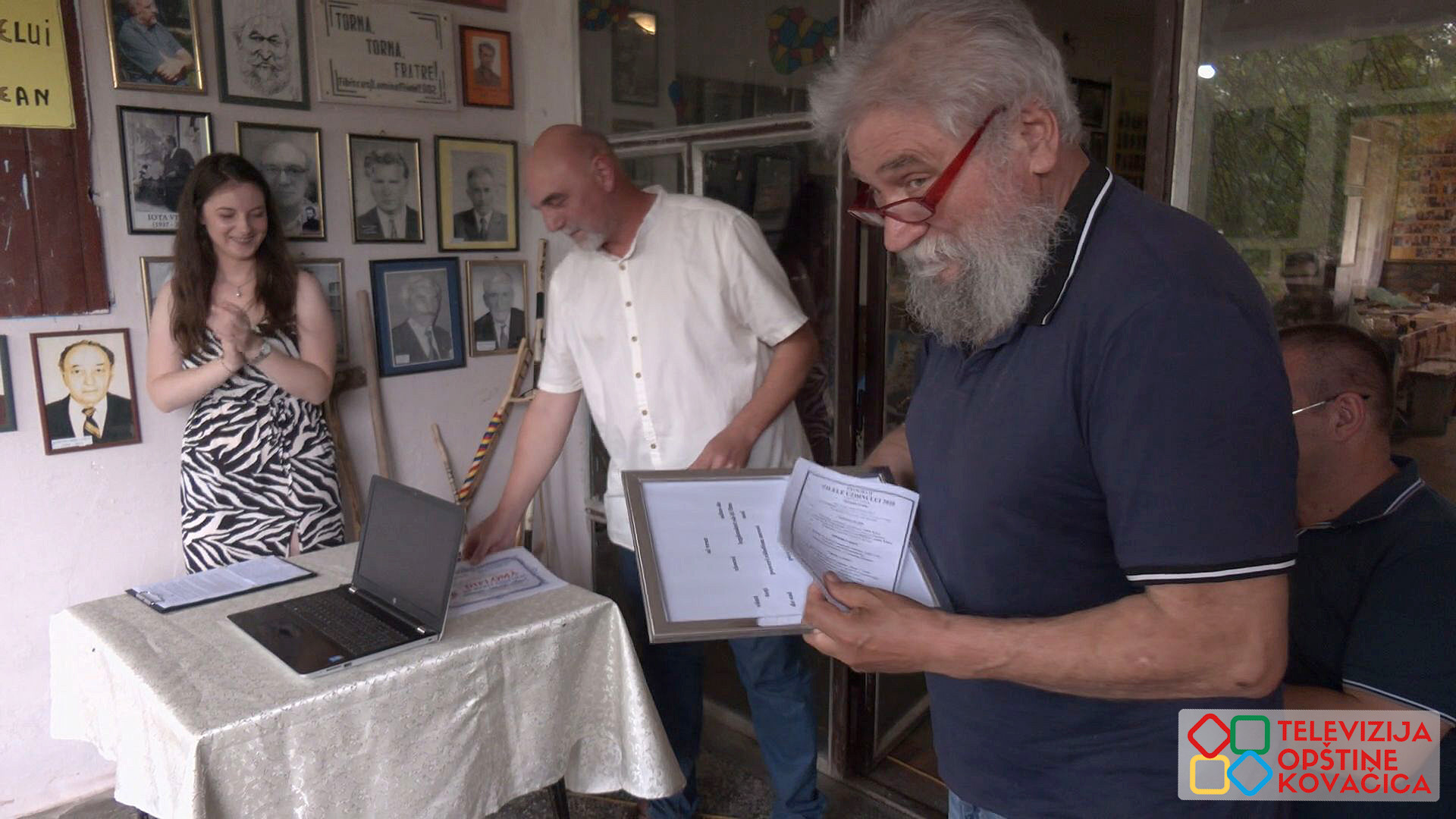 Tehnologia și poezia s-au întâlnit la Uzdin, în deschiderea „Zilelor Uzdinului”!