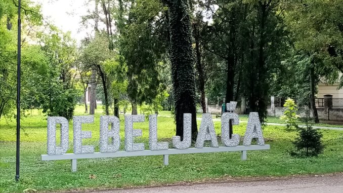 Tradicionalni vez, ručni radovi i mađarski specijaliteti u Debeljači